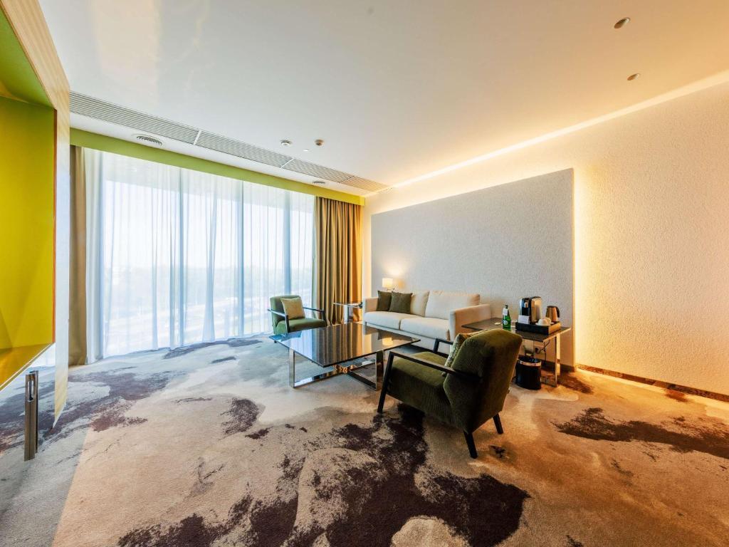 Hotel Mercure Talin